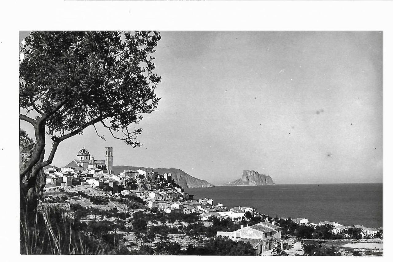 Escapada Romantica En Atico Frente Al Mar Con Piscina Apartment Altea Luaran gambar